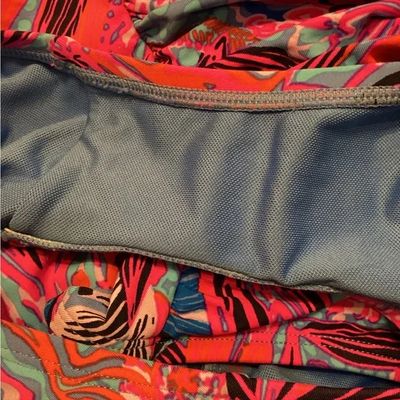 Lilly Pulitzer Blaine One-Piece Swimsuit Size 2 - Picture 7 of 9